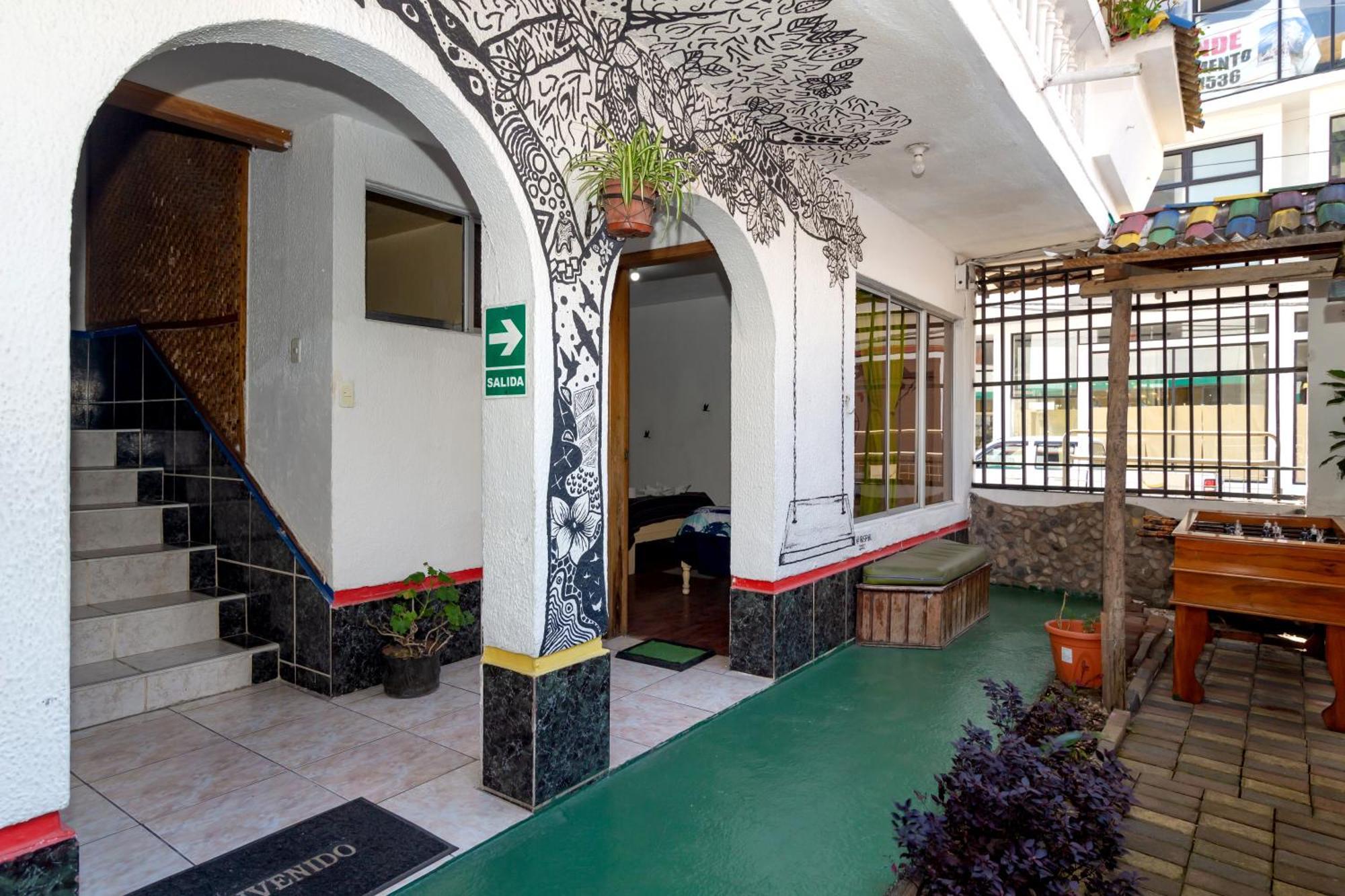 Santa Cruz Backpackers Hostal Banos  Ngoại thất bức ảnh