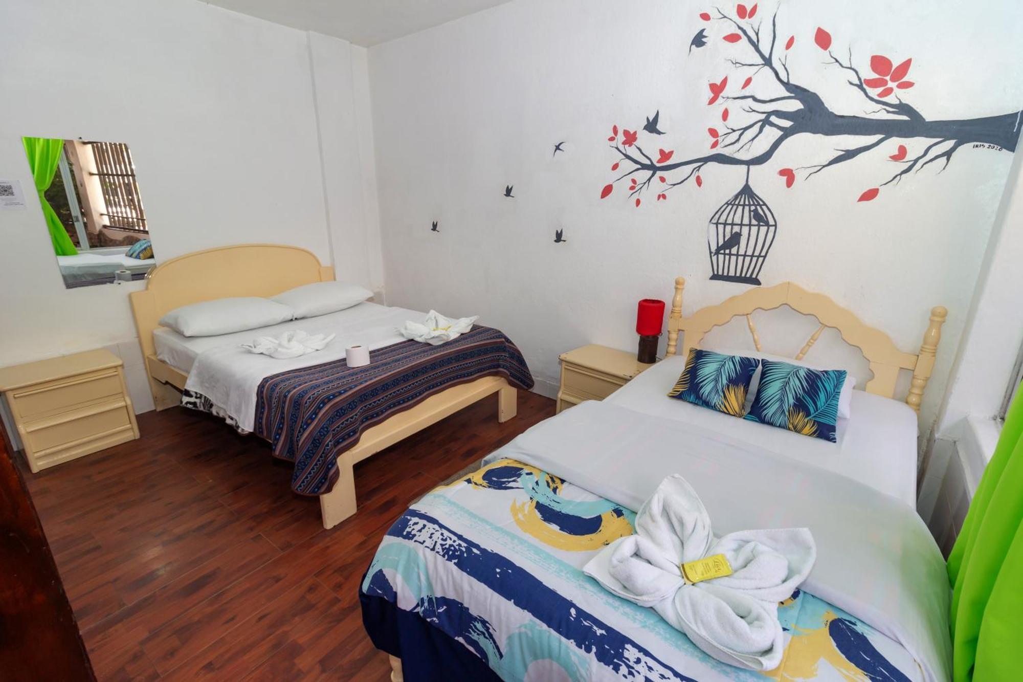 Santa Cruz Backpackers Hostal Banos  Ngoại thất bức ảnh